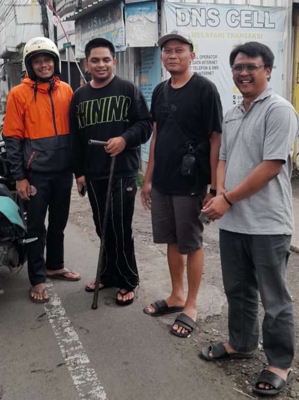 Oplus_0